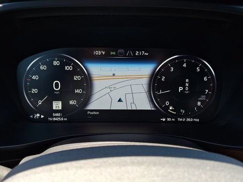 Used 2022 Volvo XC40 T5 R-Design AWD/4WD image 16