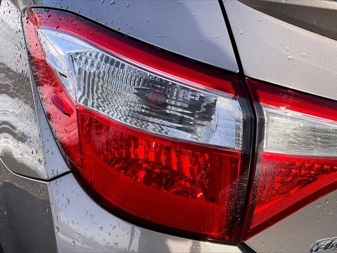 Used 2014 Toyota Corolla LE image 28