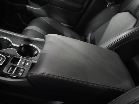 Used 2023 Honda Pilot Touring image 27