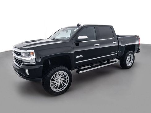 Used 2018 Chevrolet Silverado 1500 High Country AWD/4WD image 9