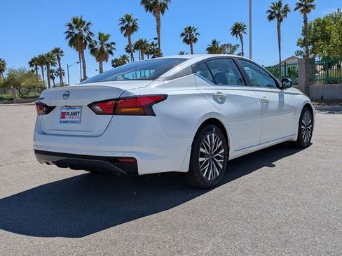 New 2026 Nissan Altima 2.5 SV FWD image 3