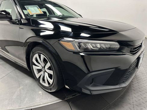 Used 2023 Honda Civic LX image 3