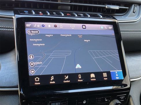 Used 2024 Jeep Grand Cherokee Limited 4xe w/ Trailer Tow Package image 17