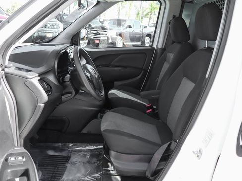 Used 2018 RAM ProMaster City Tradesman image 18