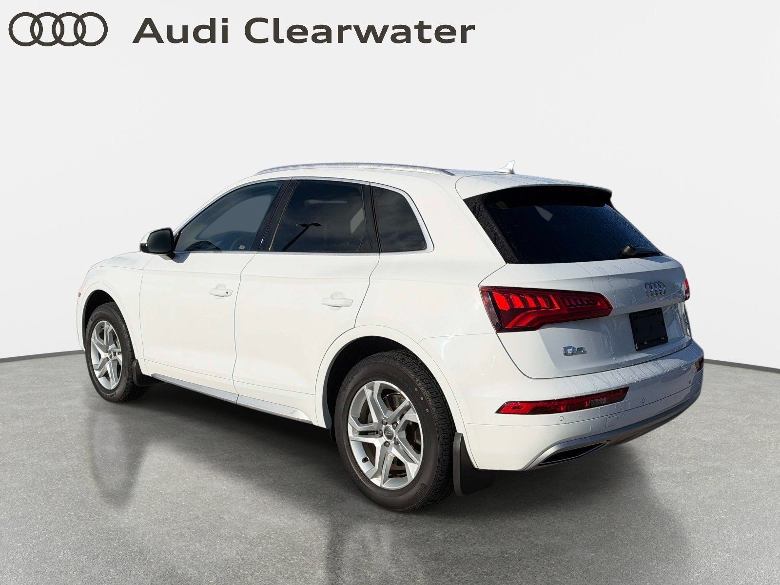 Used 2018 Audi Q5 2.0T Premium Plus w/ Premium Plus Package AWD/4WD image 2