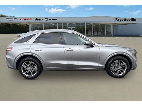 Used 2025 Genesis GV70 2.5T image 2