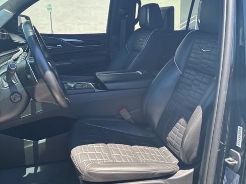 Used 2023 Cadillac Escalade V w/ LPO, Floor Liner Package AWD/4WD image 11