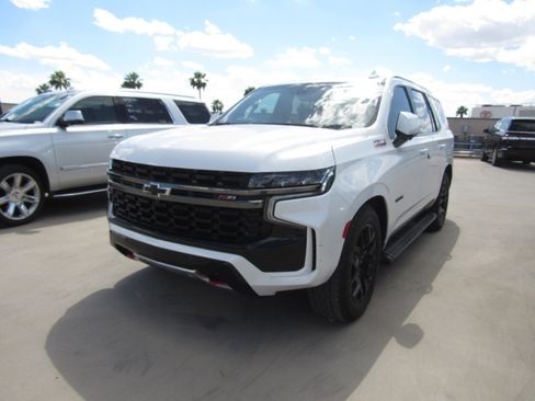 Used 2022 Chevrolet Tahoe Z71 w/ Z71 Off-Road Package image 1