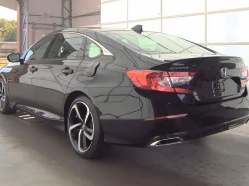 Used 2021 Honda Accord Sport image 4