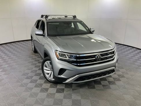 Used 2020 Volkswagen Atlas Cross Sport SE AWD/4WD image 38