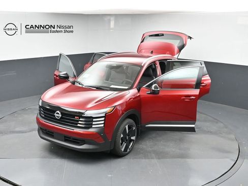 New 2026 Nissan Kicks SR FWD image 44