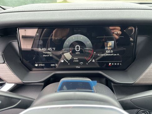 New 2026 GMC Acadia Denali w/ Super Cruise Package image 11