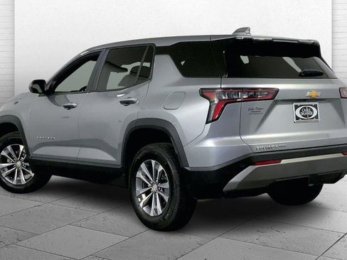 Used 2025 Chevrolet Equinox LT image 11