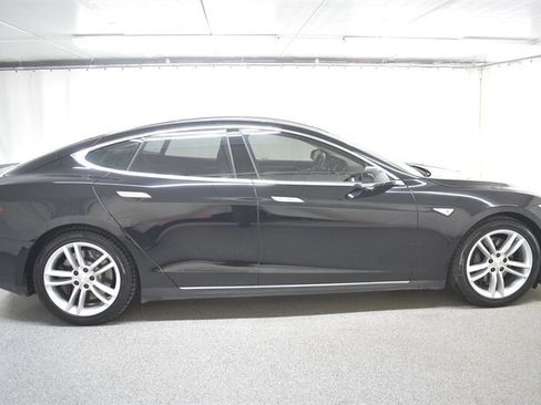 Used 2013 Tesla Model S Performance RWD image 8