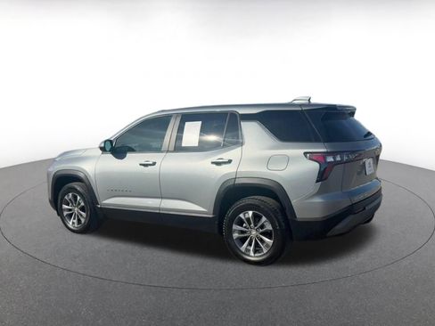 Used 2025 Chevrolet Equinox LT image 10