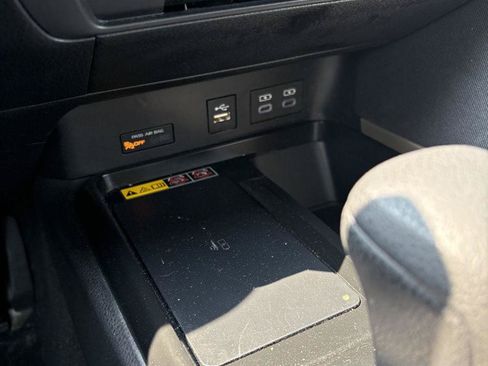 Used 2025 Toyota Camry LE FWD image 10