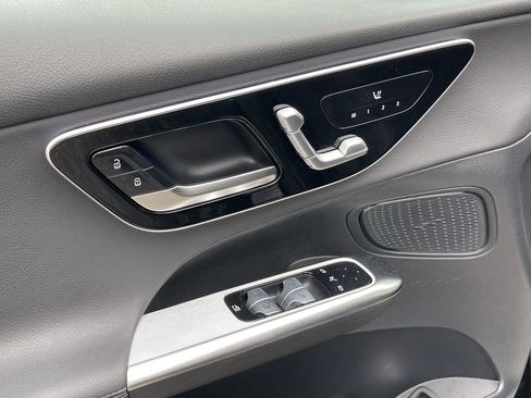 New 2025 Mercedes-Benz GLC 300 4MATIC image 14