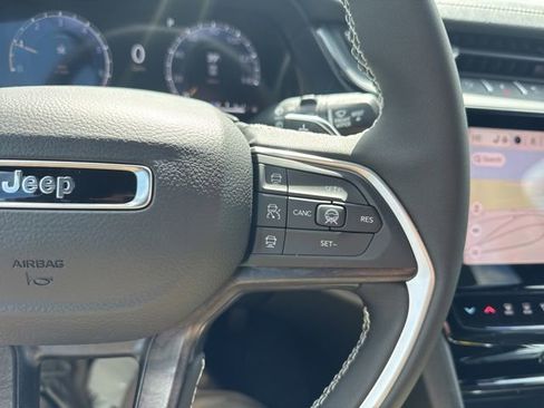 New 2026 Jeep Grand Cherokee L Limited AWD/4WD image 24