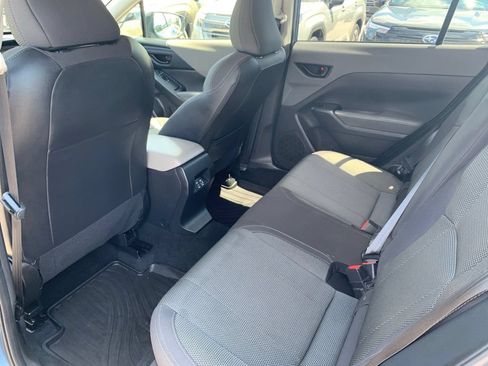 Used 2024 Subaru Crosstrek 2.0i Premium AWD/4WD image 17