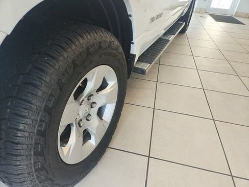 Used 2021 RAM 1500 Big Horn AWD/4WD image 8
