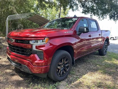 Used 2025 Chevrolet Silverado 1500 RST w/ Convenience Package II AWD/4WD image 11