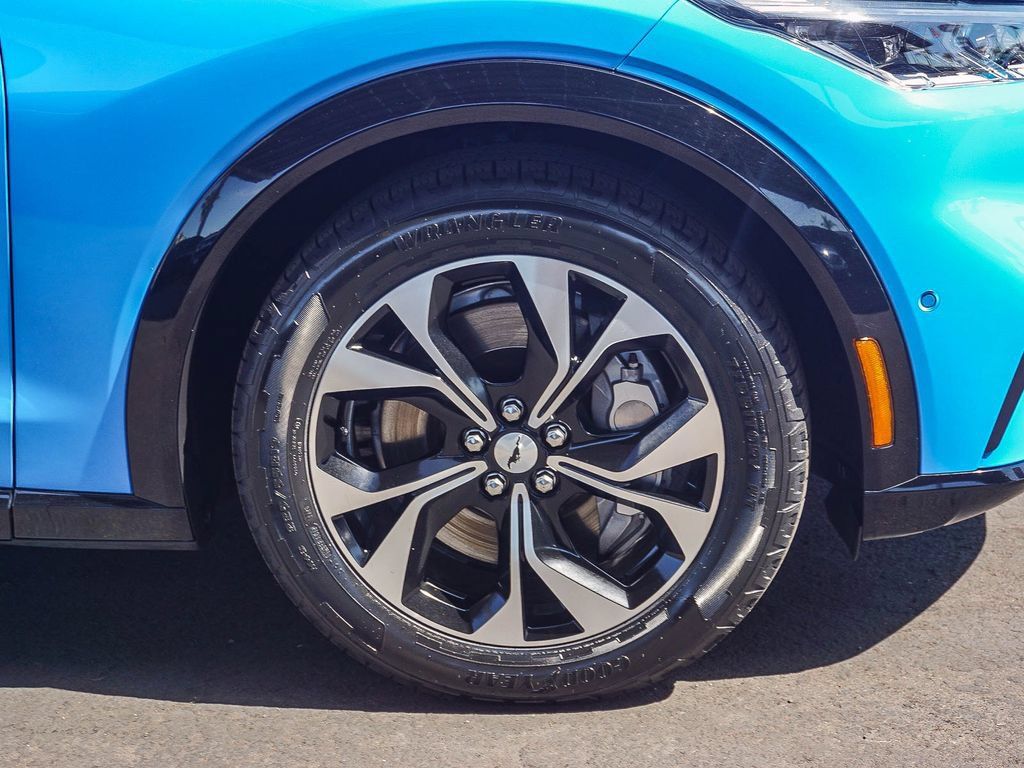 Used 2023 Ford Mustang Mach-E Premium RWD image 10
