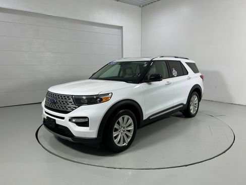 Used 2020 Ford Explorer Limited image 21