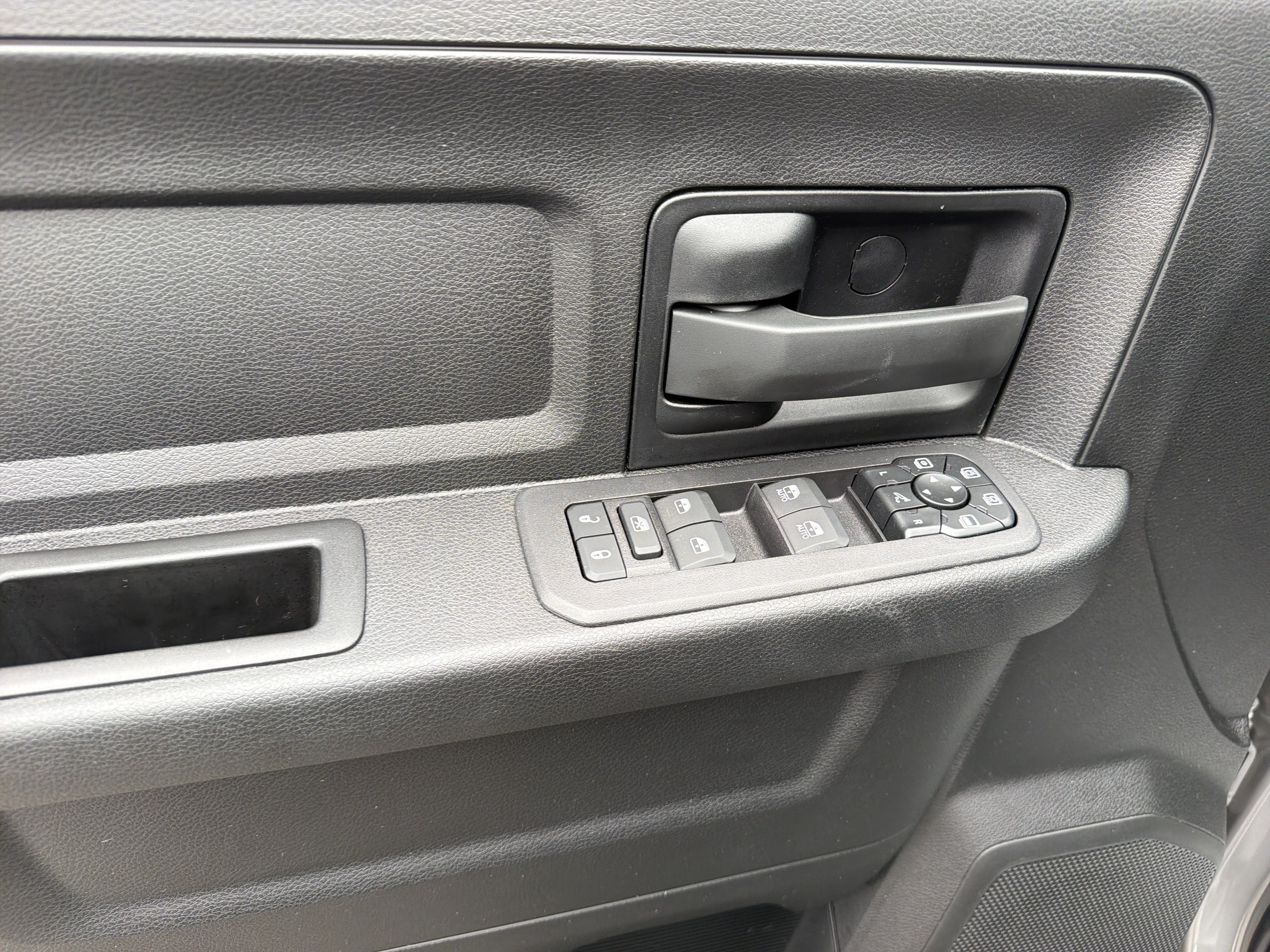 New 2027 RAM 2500 Warlock AWD/4WD image 15