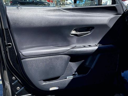 Used 2021 Lexus UX 200 w/ Premium Package image 26