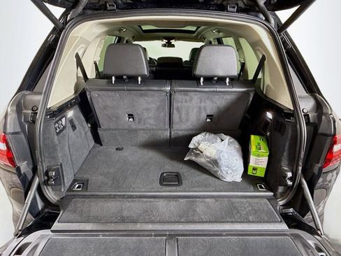 Used 2021 BMW X7 xDrive40i w/ Parking Assistance Package image 26
