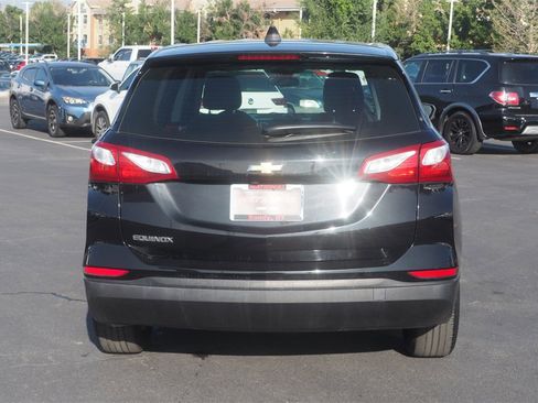 Used 2019 Chevrolet Equinox LS image 6