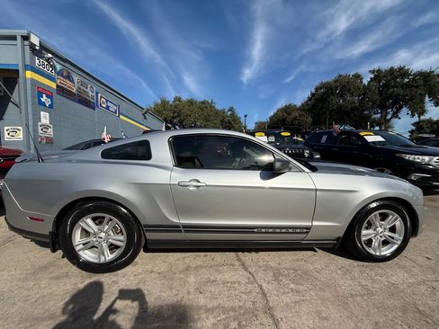 Used 2011 Ford Mustang Coupe w/ Security Pkg image 8