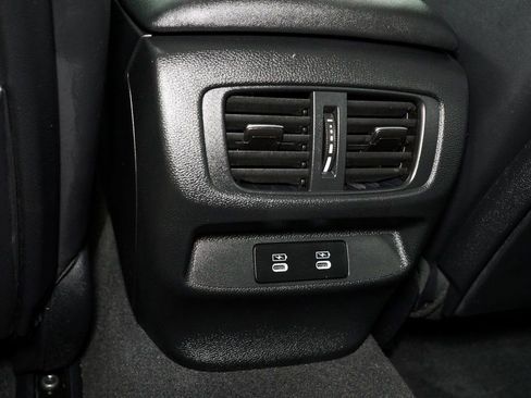 Certified 2025 Acura TLX w/ Technology Package image 27