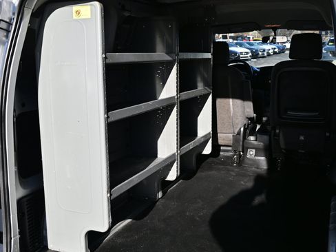 Used 2020 Nissan NV200 SV w/ Back Door Glass Package image 35