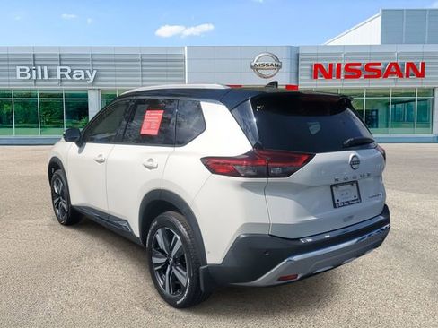 Certified 2023 Nissan Rogue Platinum w/ Platinum Premium Package image 3