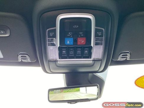 Used 2025 RAM 1500 Limited AWD/4WD image 16