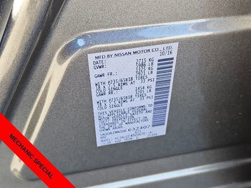 Used 2017 Nissan Pathfinder SL w/ SL Tech Package image 28