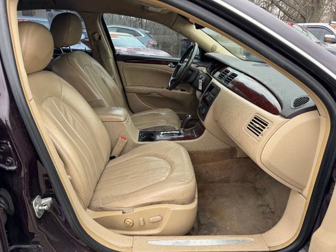 Used 2009 Buick Lucerne CXL image 10