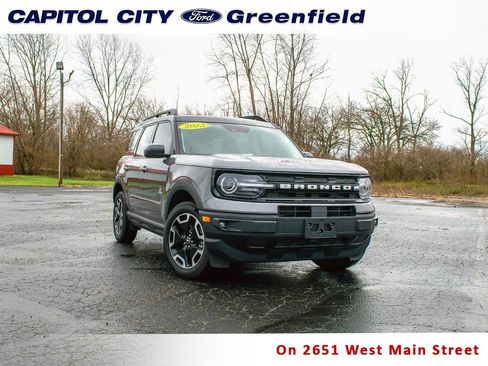 Used 2023 Ford Bronco Sport Outer Banks w/ Tech Package image 1