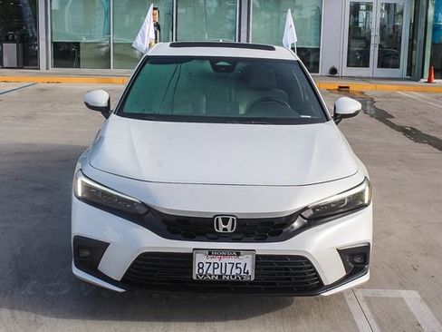 Used 2022 Honda Civic Sport Touring image 2