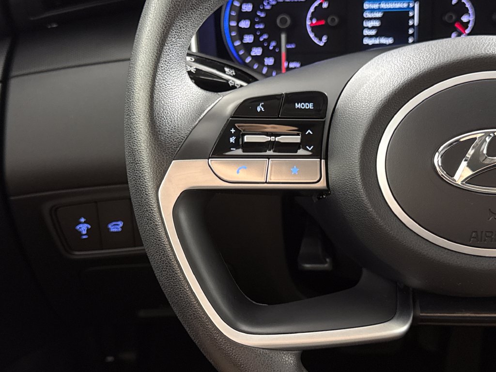 Certified 2023 Hyundai Tucson SEL AWD/4WD image 17