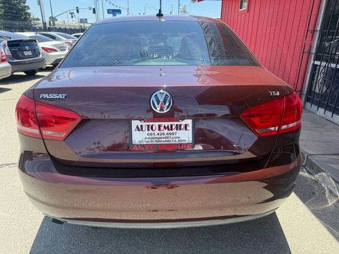 Used 2014 Volkswagen Passat 1.8T Wolfsburg Edition image 5
