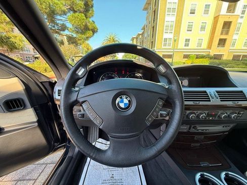 Used 2007 BMW 750i RWD image 62