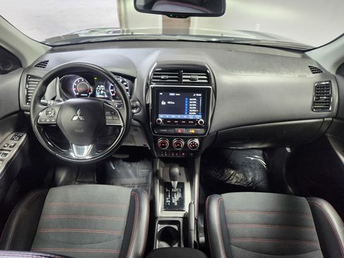 Used 2024 Mitsubishi Outlander Sport SE AWD/4WD image 15