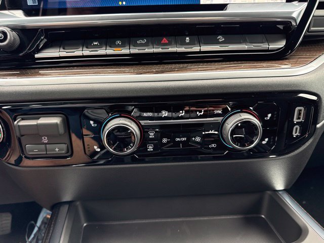 New 2026 Chevrolet Silverado 1500 RST AWD/4WD image 19