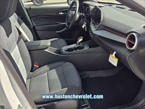 Used 2026 Chevrolet Trax RS w/ Driver Confidence Package FWD image 15