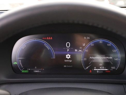 Used 2023 Toyota Crown image 13