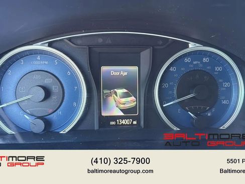 Used 2017 Toyota Camry LE FWD image 33