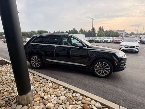 Used 2019 Audi Q7 3.0T Prestige AWD/4WD image 5