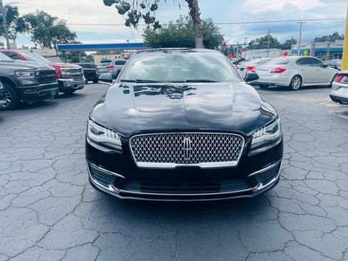 Used 2019 Lincoln MKZ Reserve FWD image 4